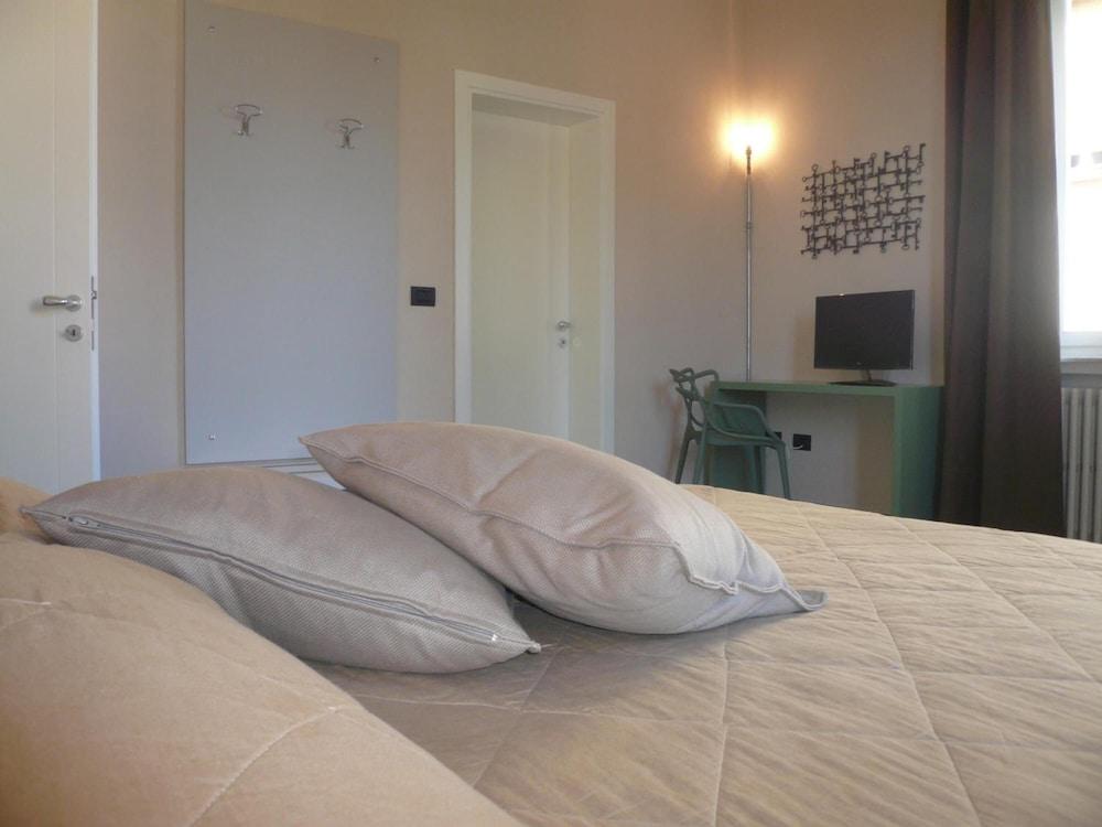 Couette-café In Elisa & Gentucca 2*